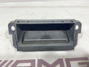 Кнопка открывания багажника Mercedes-Benz S-Class W221 M273.961 2006 (б/у)