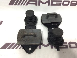 Петля замка капота Mercedes-Benz E-Class W211 М272 2006 (б/у)