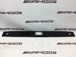 Накладка крышки багажника Mercedes-Benz E-Class W211 M273.960 2006 (б/у)