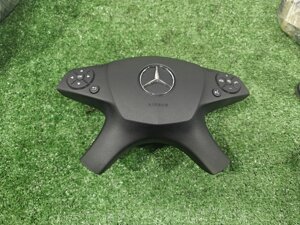 Подушка безопасности в руль Mercedes-Benz C-Class W204 M271.860 2011 (б/у)