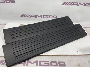 Накладка в салоне Mercedes-Benz R-Class W251 M272.967 2006 перед. (б/у)