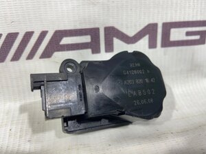 Сервопривод заслонок печки Mercedes-Benz E-Class W211 М272 2006 (б/у)