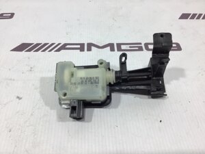 Замок лючка бензобака Mercedes-Benz S-Class W221 M273.961 2007 (б/у)