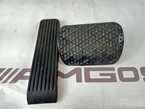Накладка на педаль Mercedes-Benz S-Class W221 M273.961 2005 (б/у)