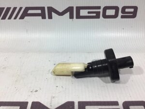 Датчик уровня бачка омывателя Mercedes-Benz E-Class W211 M272.964 2006 (б/у)