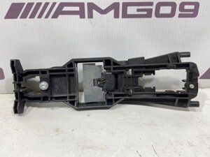 Скелет ручки двери Mercedes-Benz E-Class W211 М272.964 2005 перед. прав. (б/у)