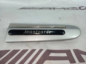 Молдинг на крыло Mercedes-Benz E-Class W211 М112.649 2004 перед. прав. (б/у)