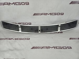 Решетка в капот Mercedes-Benz E-Class W211 M113.967 2005 (б/у)