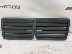 Воздуховод салона Mercedes-Benz E-Class W211 M113.967 2003 (б/у)