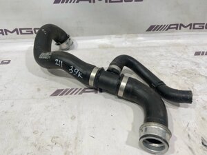 Патрубок радиатора нижний Mercedes-Benz E-Class W211 M272.964 2007 (б/у)