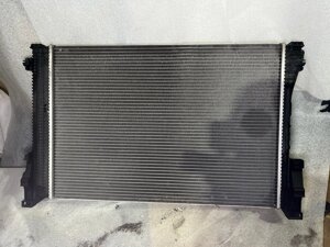 Радиатор охлаждения двигателя Mercedes-Benz C-Class W204 M271.860 2010 (б/у)