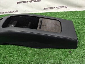 Подлокотник Mercedes-Benz Cls-Class C219 M273.960 2006 задн. (б/у)