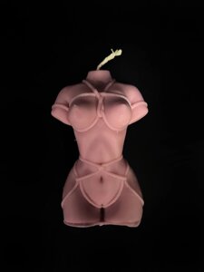 Ароматическая свеча в виде женского тела - аромат ванили