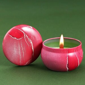 Ароматическая свеча из соевого воска 'Вечерний уют'аромат яблоко, 6 х 6 х 4 см.