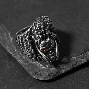 Кольцо 'Перстень' дракон с красными глазами, цвет красный в чернёном серебре, 19 размер