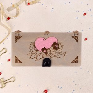 Конверт деревянный 'Сердце и розы' ручная работа, тёмный, 16,5х8 см