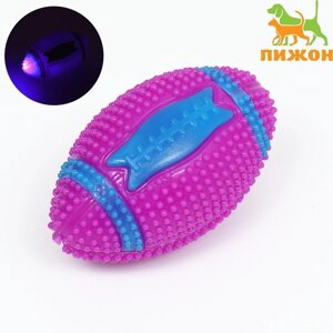 Мяч для собак светящийся с пищалкой 'Регби'TPR, 7 см, розовый