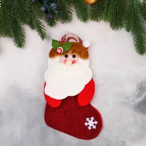 Носок для подарков 'Дед Мороз с ягодкой' 11х26 см, бело-красный