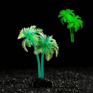 Растение искусственное аквариумное 'Пальма'светящееся, 10 см, зелёное