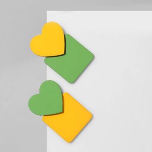Серьги 'Сердце' с квадратом, цвет жёлто-зелёный