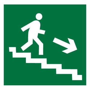 Знак E13 Направление к эвакуационному выходу по лестнице вниз (правосторонний) ГОСТ 12.4.026-2015 (Пленка 150 х 150)